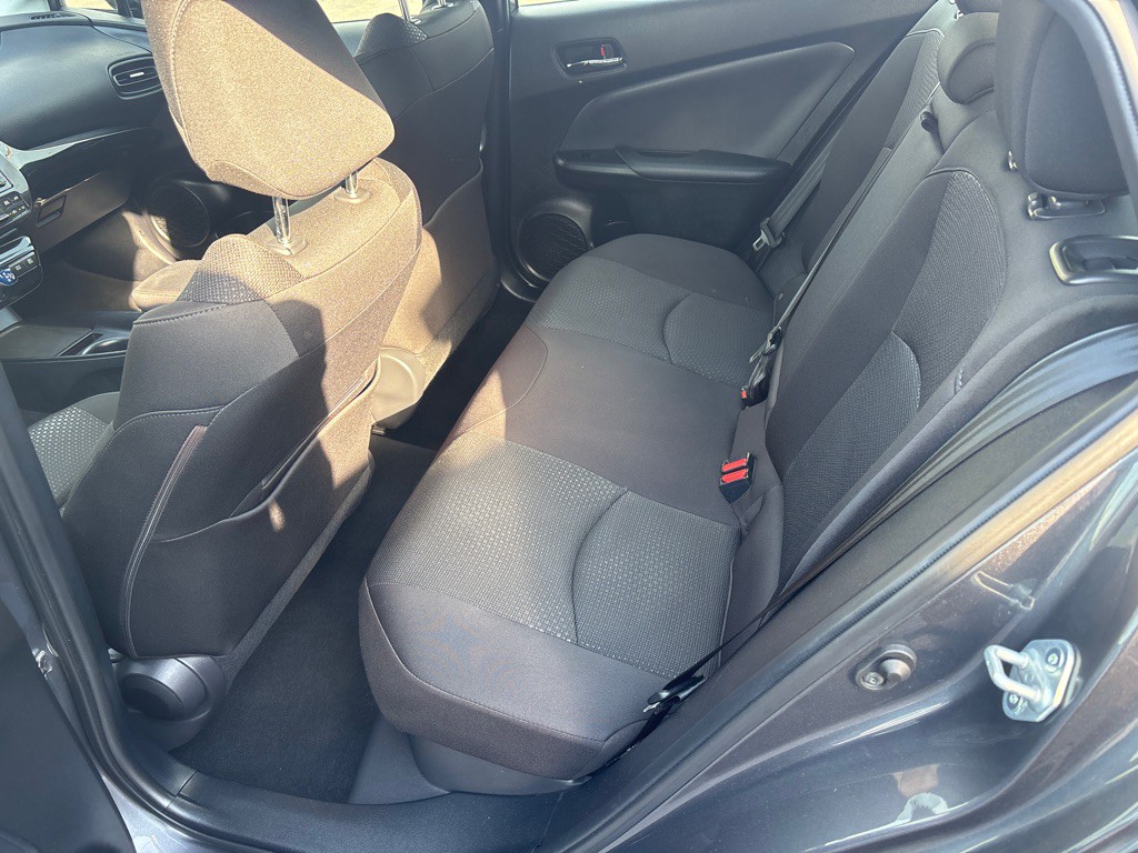 2020 Toyota Prius Image 26