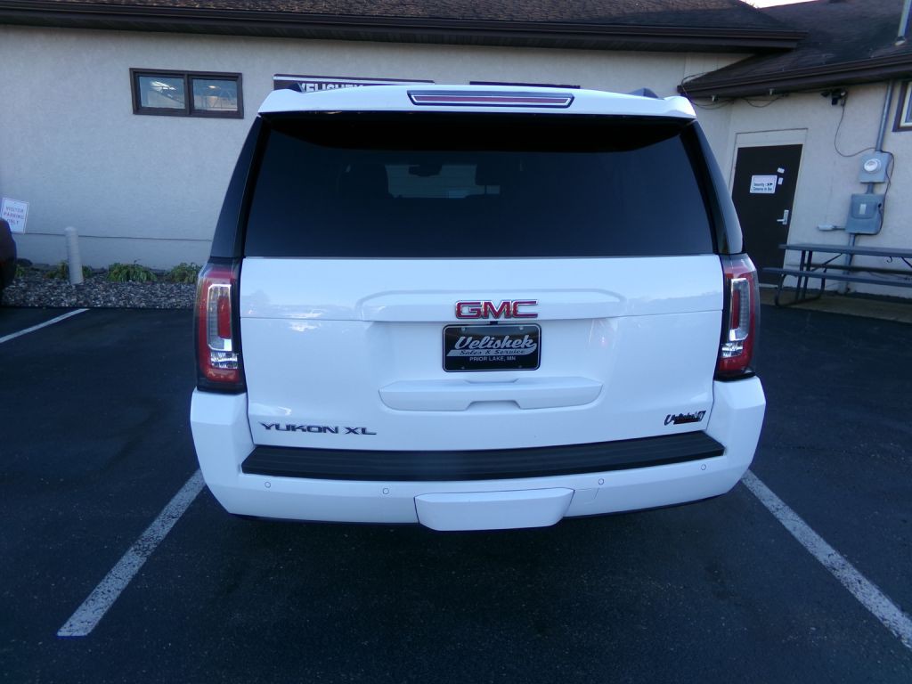 2018 GMC Yukon Image 5
