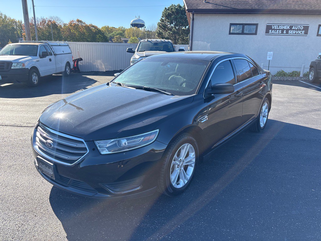 2016 Ford Taurus Image 7