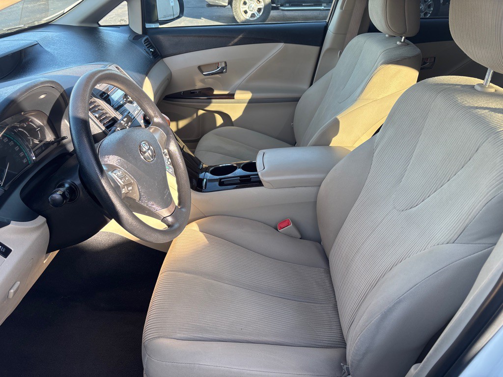 2009 Toyota Venza Image 12