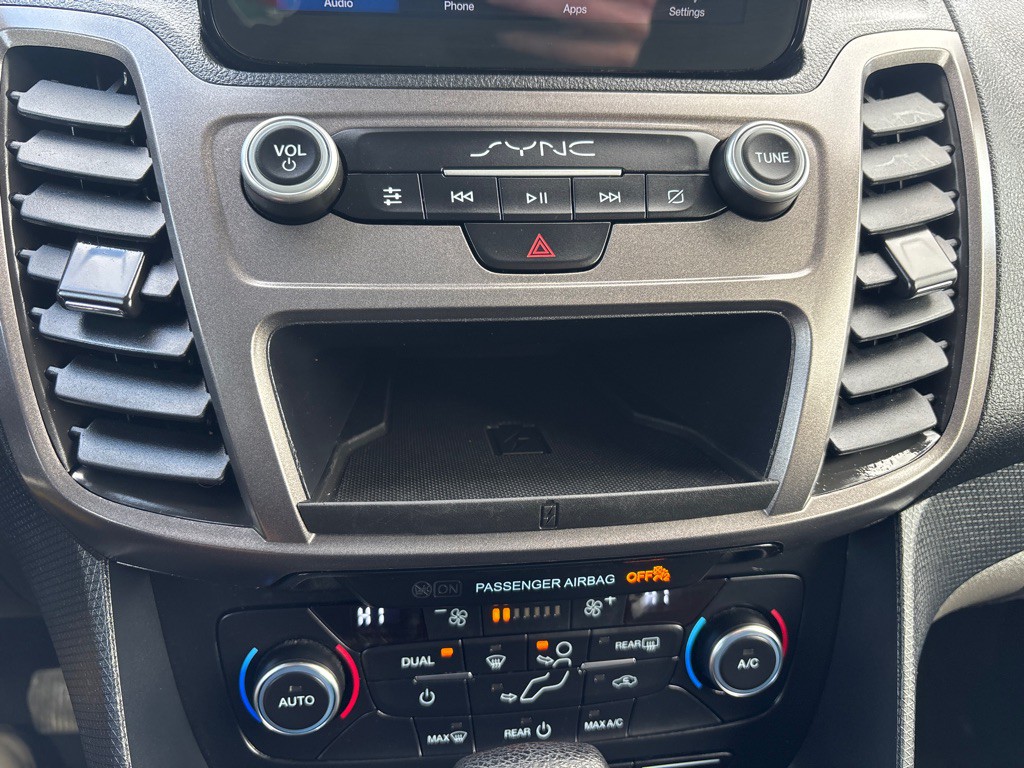 2020 Ford Transit Connect Image 17