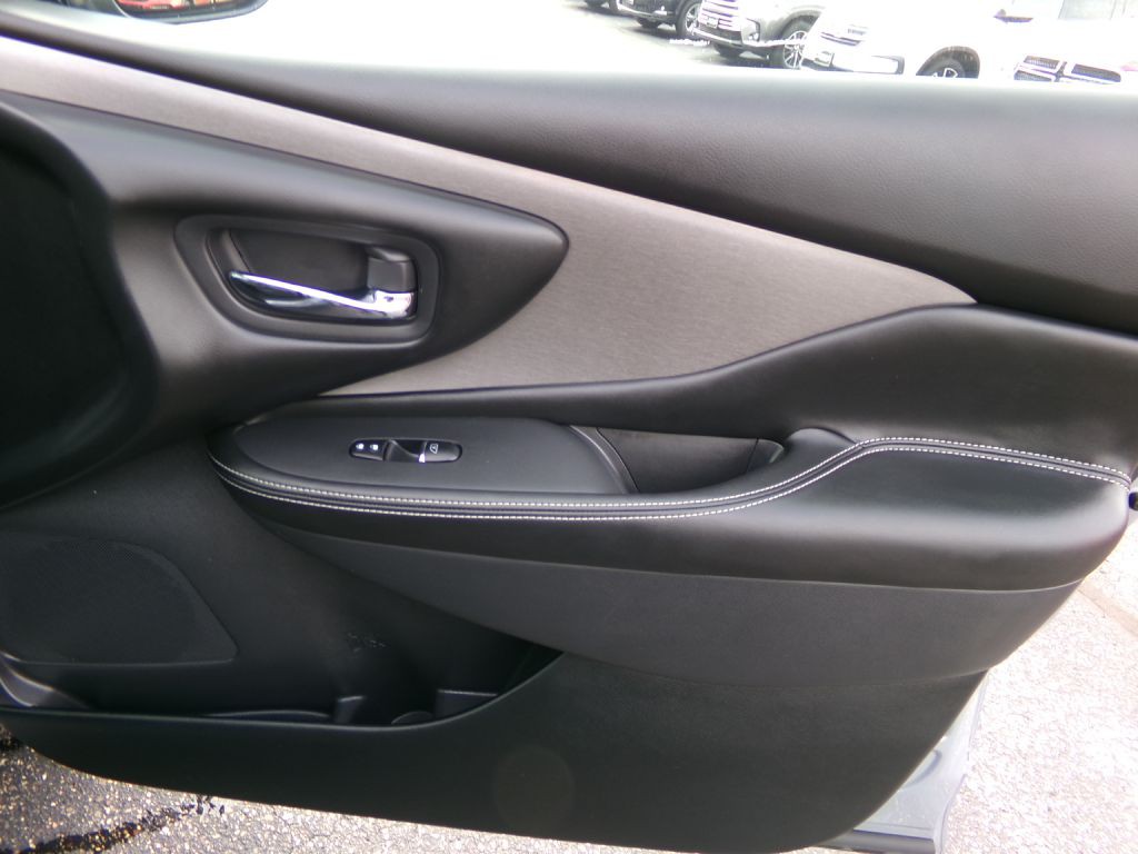 2023 Nissan Murano Image 48