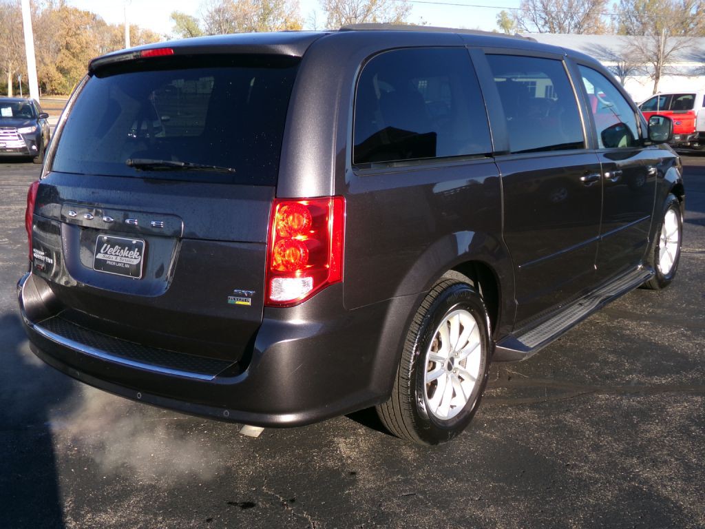 2016 Dodge Grand Caravan Image 7