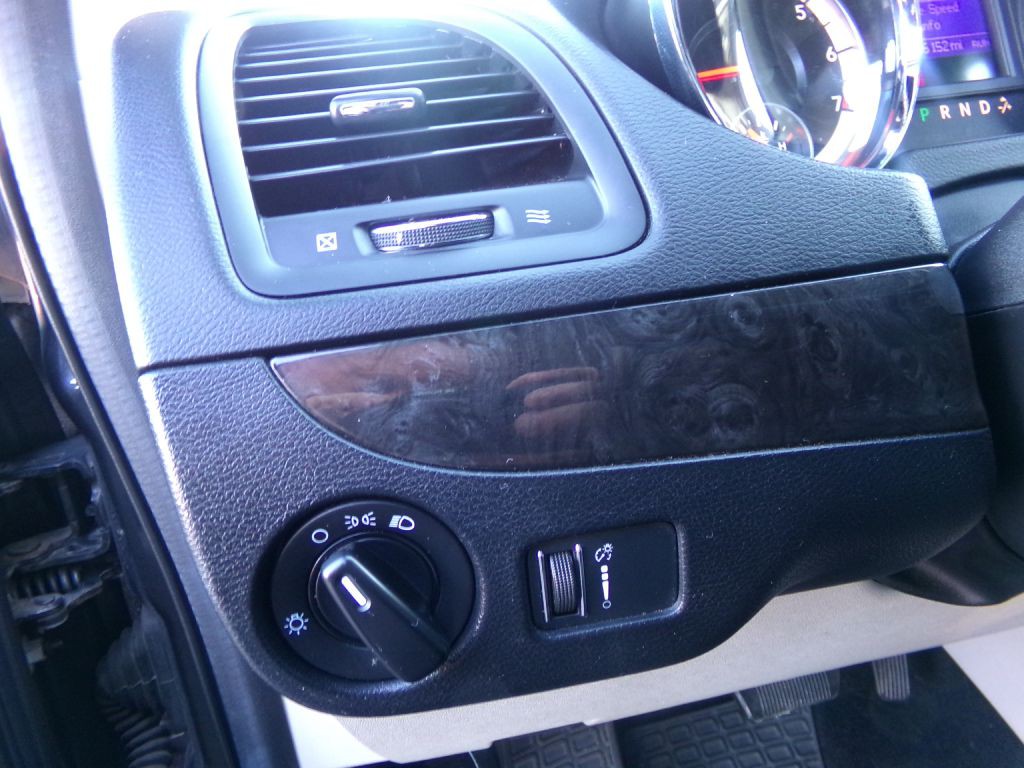 2016 Dodge Grand Caravan Image 16