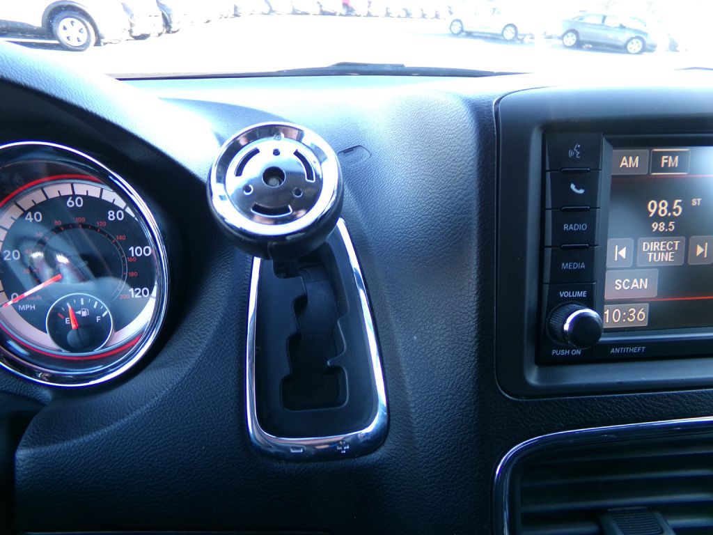 2016 Dodge Grand Caravan Image 25