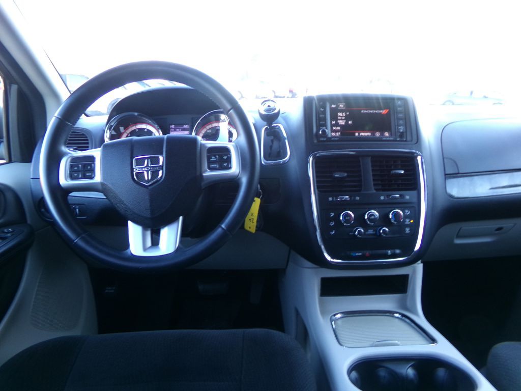 2016 Dodge Grand Caravan Image 31