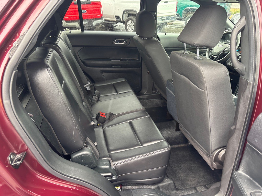 2019 Ford Explorer Image 30