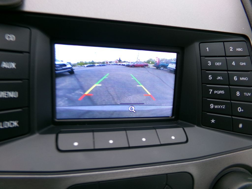 2016 Ford Taurus Image 20