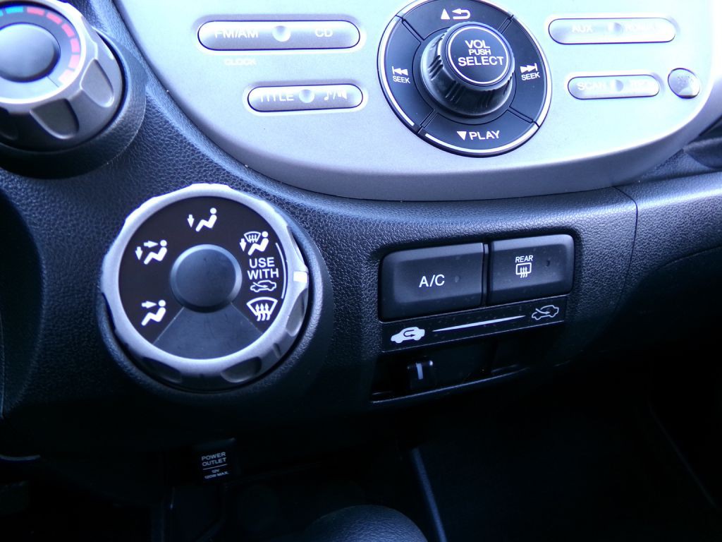 2009 Honda Fit Image 14