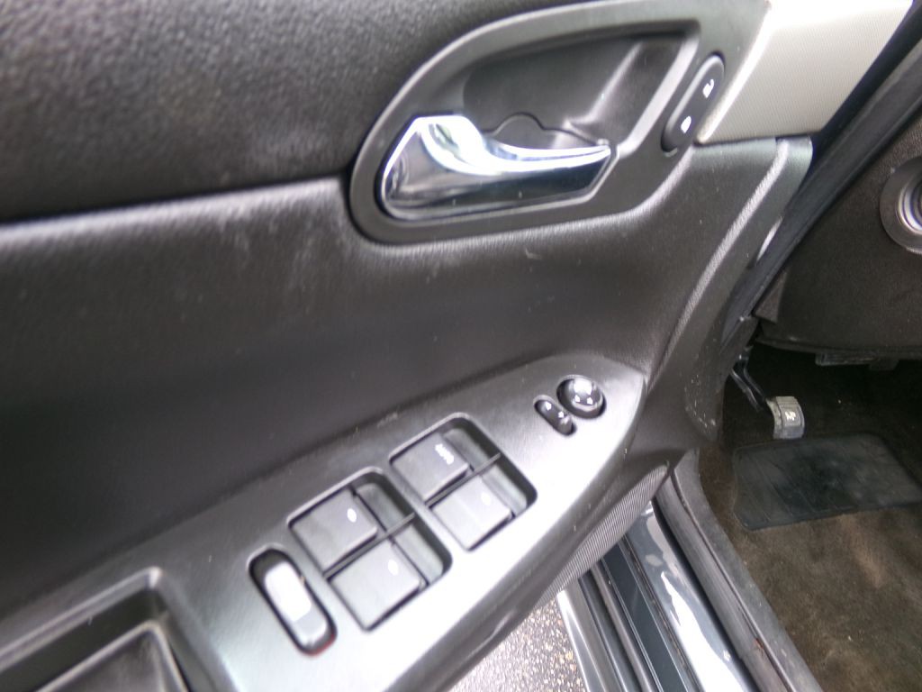 2013 Chevrolet Impala Image 10