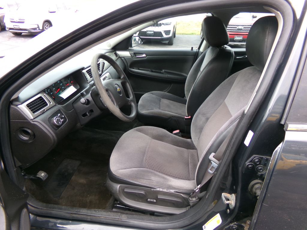 2013 Chevrolet Impala Image 11