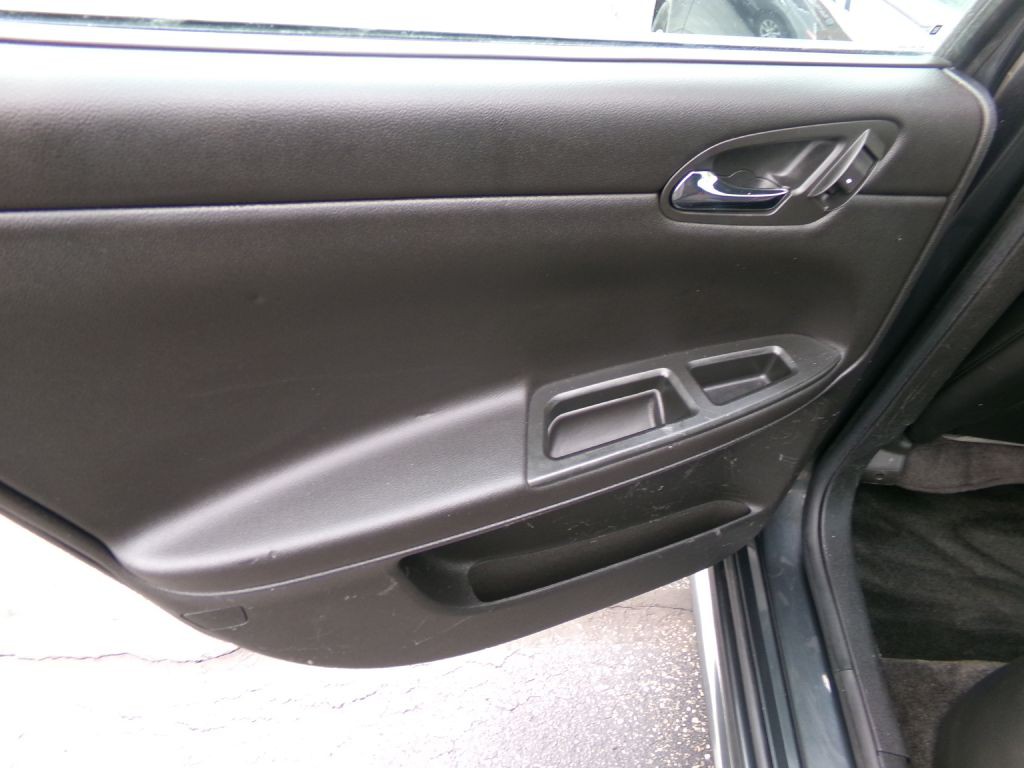 2013 Chevrolet Impala Image 20