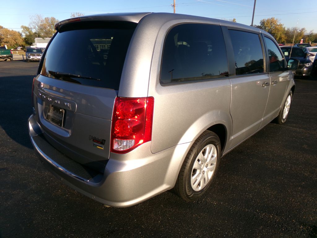2019 Dodge Grand Caravan Image 2