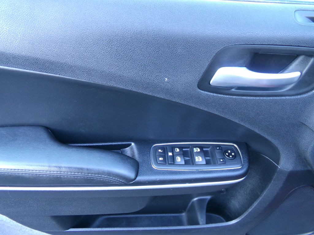 2020 Dodge Charger Image 10