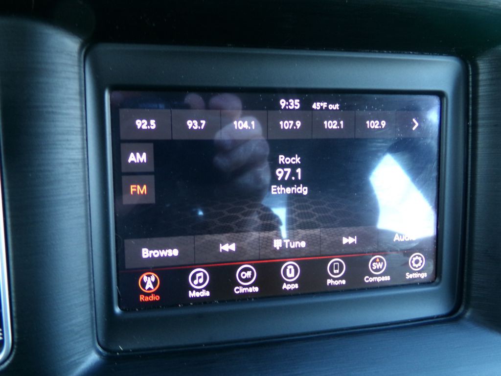 2020 Dodge Charger Image 16