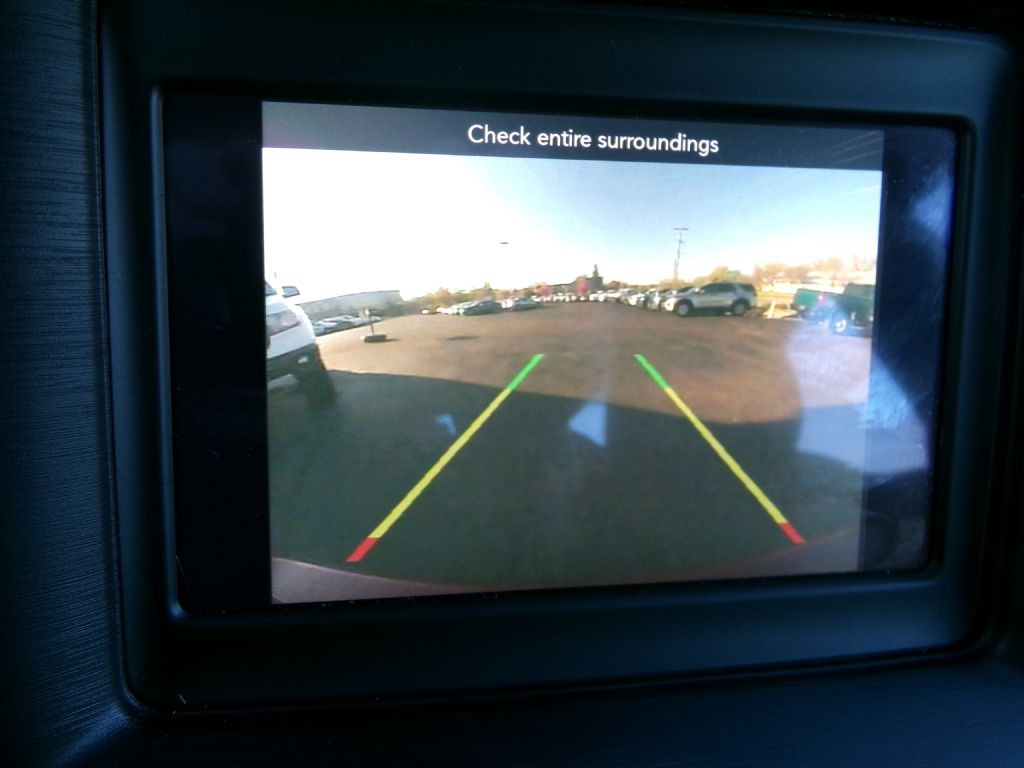 2020 Dodge Charger Image 17