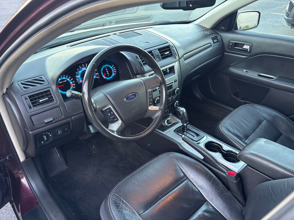 2011 Ford Fusion Image 12