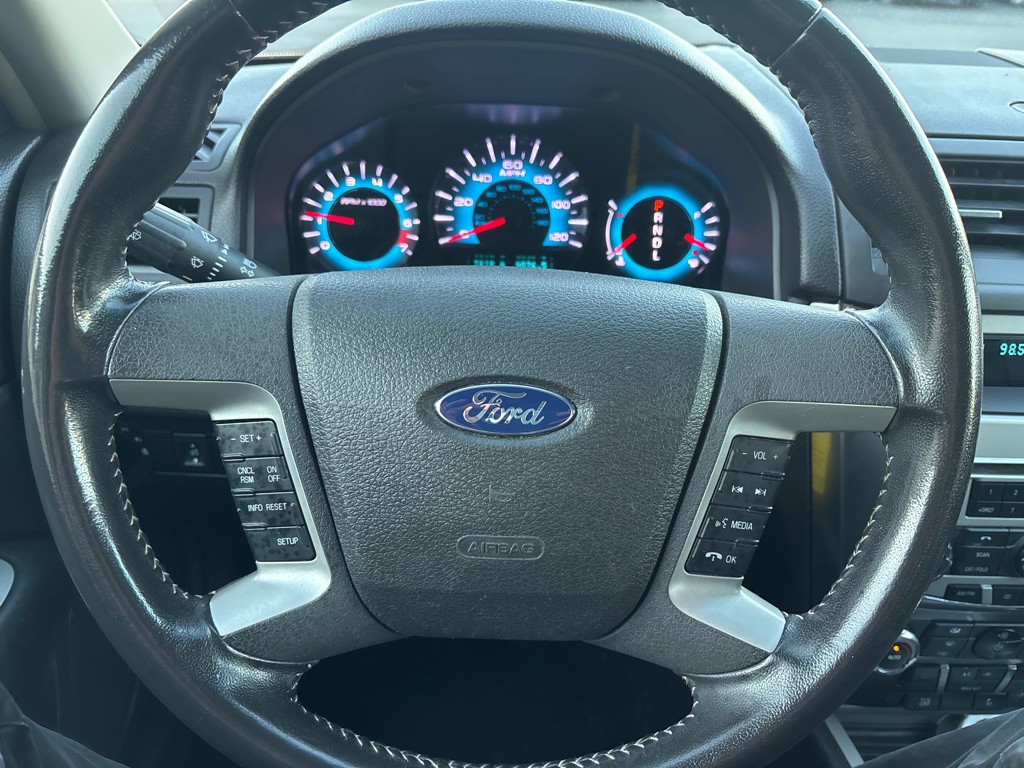 2011 Ford Fusion Image 14