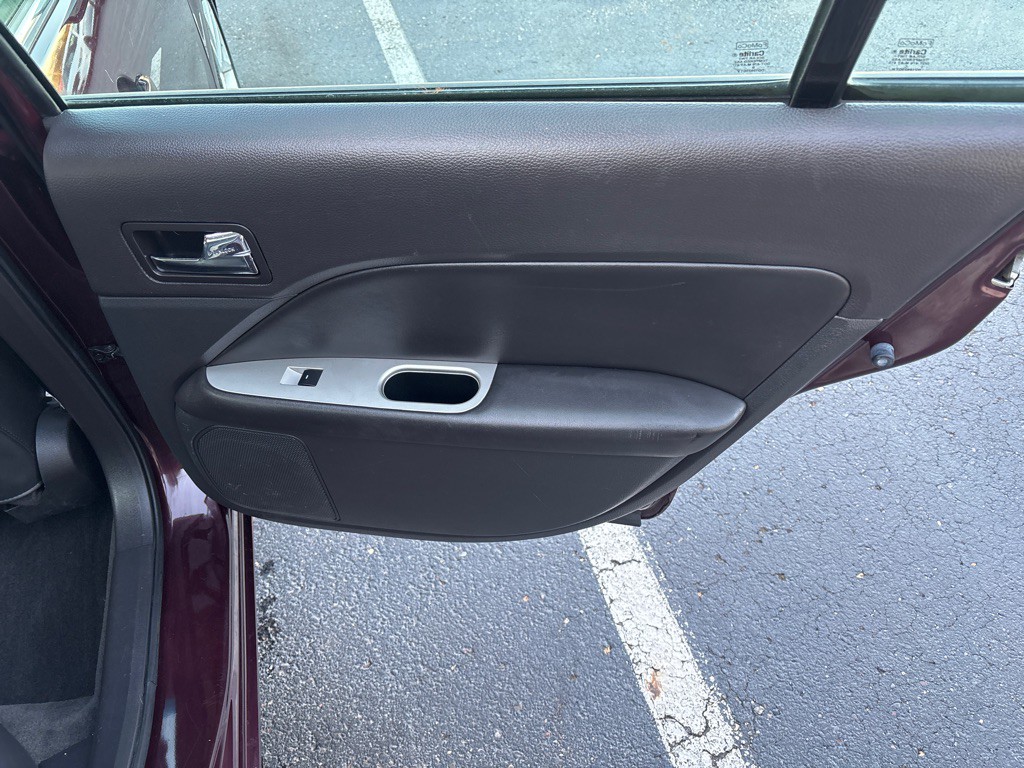 2011 Ford Fusion Image 26