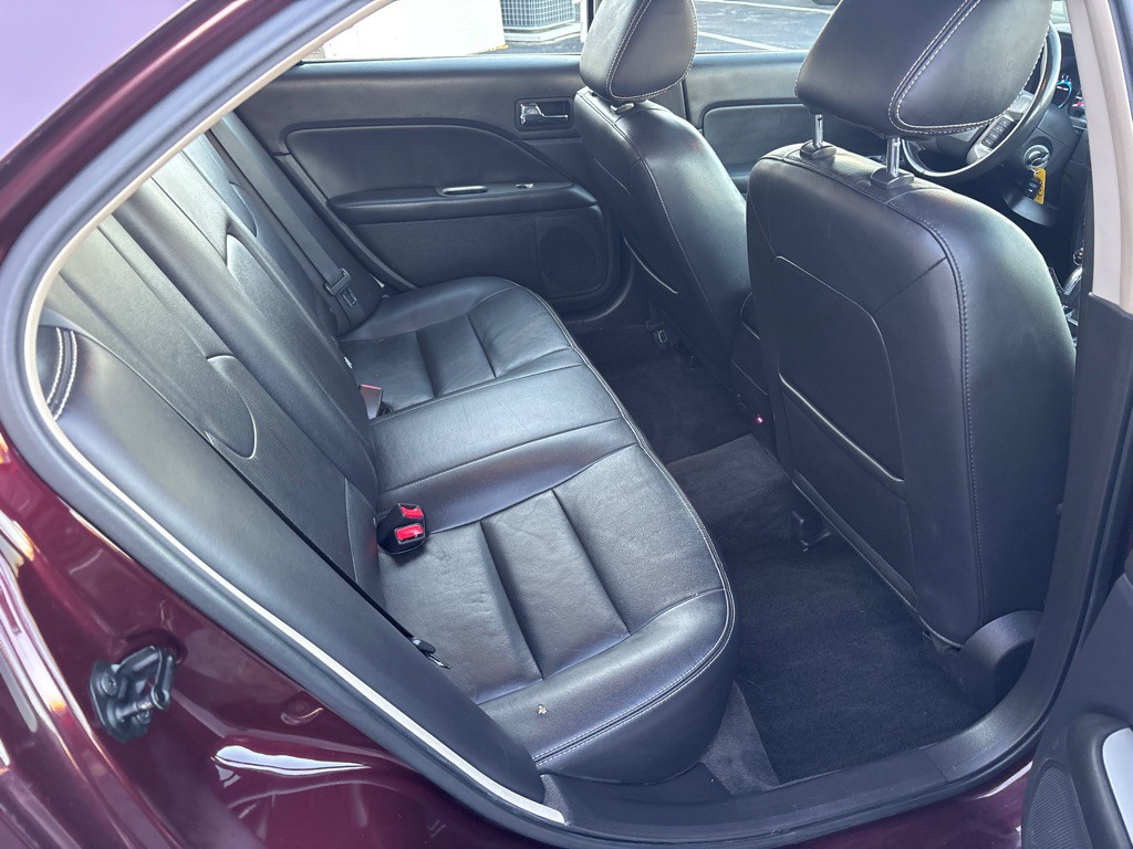 2011 Ford Fusion Image 27
