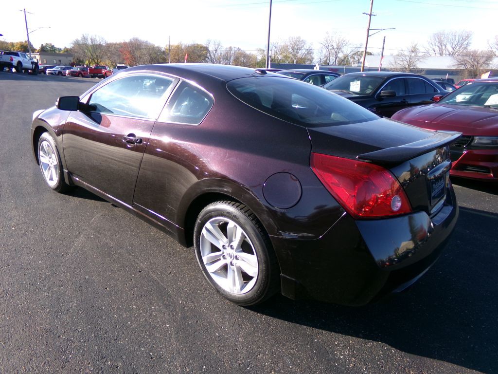 2010 Nissan Altima Image 5