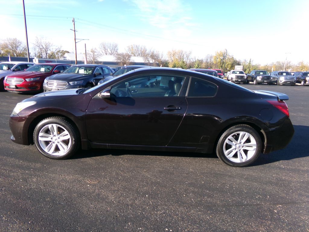2010 Nissan Altima Image 6