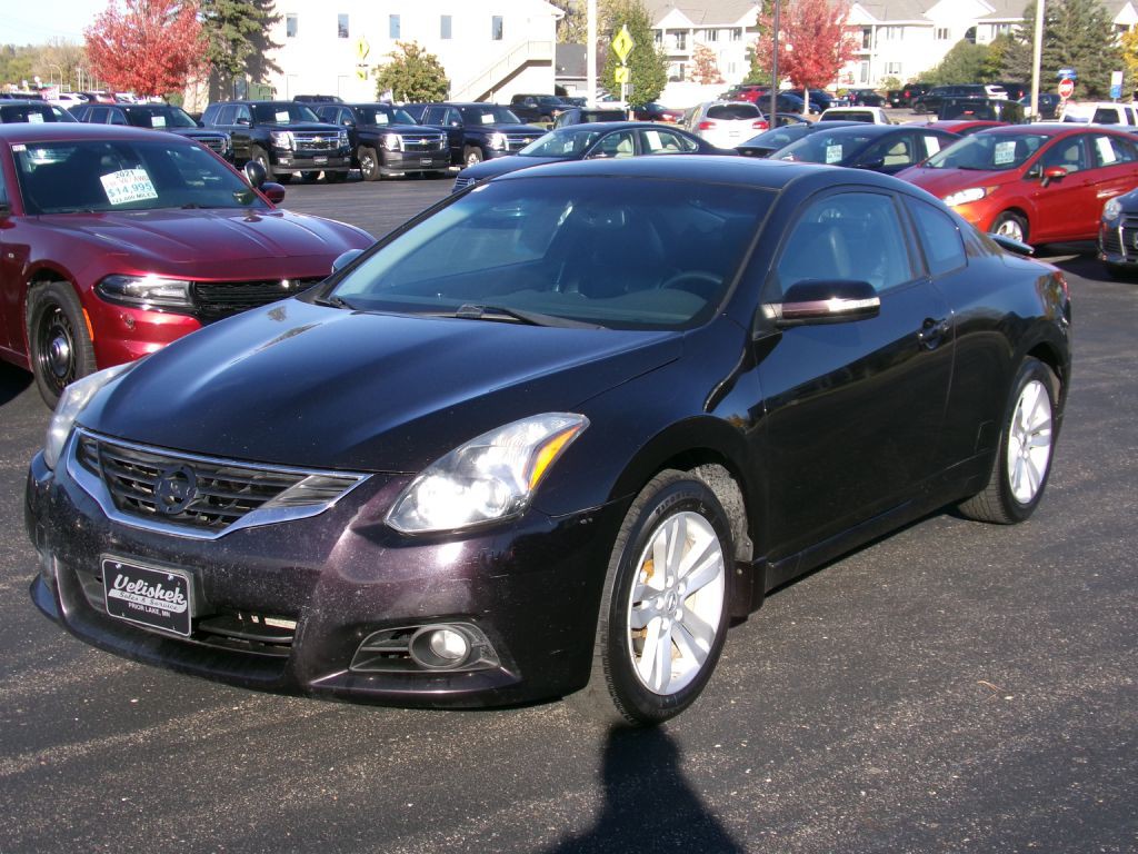 2010 Nissan Altima Image 7