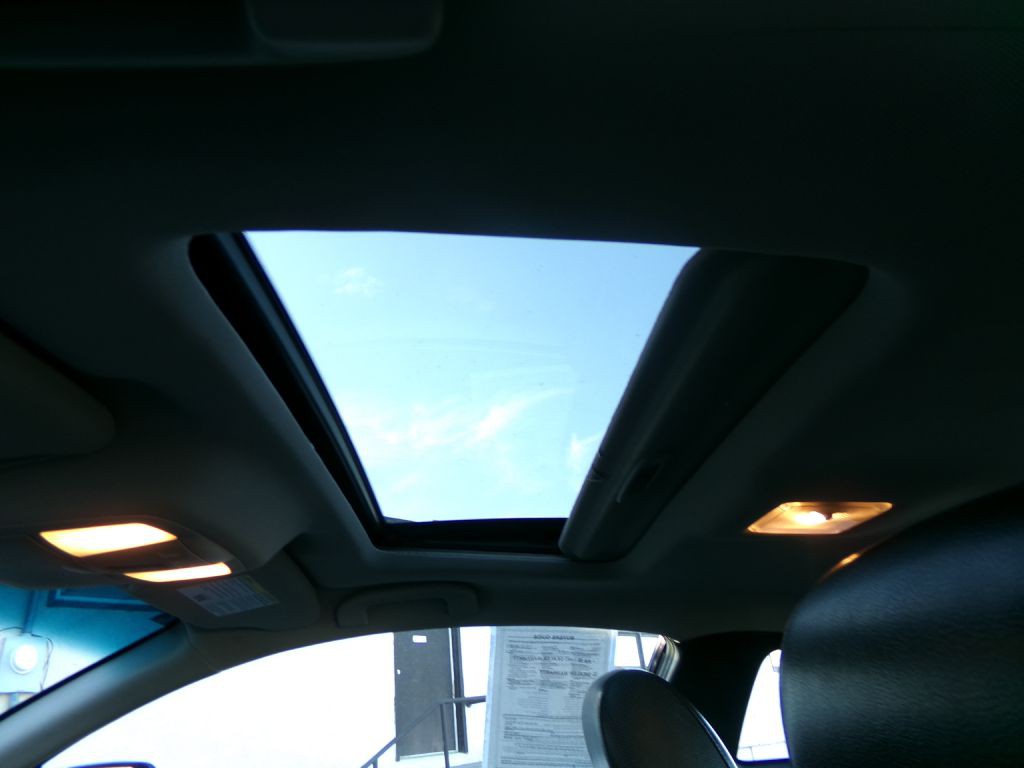 2010 Nissan Altima Image 17