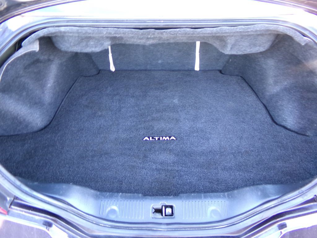 2010 Nissan Altima Image 29