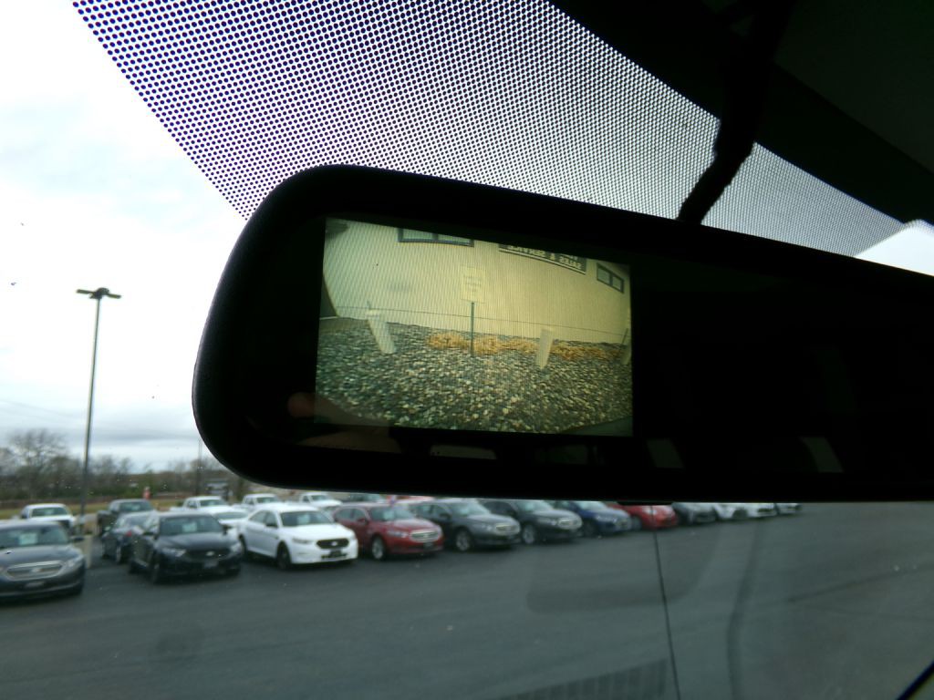 2019 Chevrolet Express Image 16