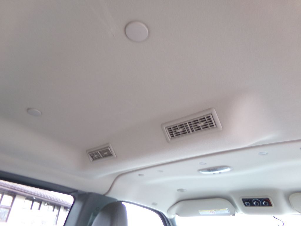 2019 Chevrolet Express Image 25