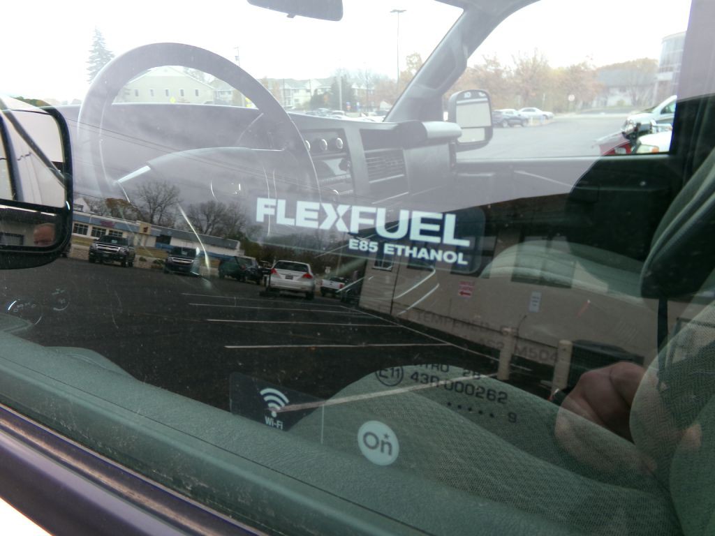 2019 Chevrolet Express Image 31