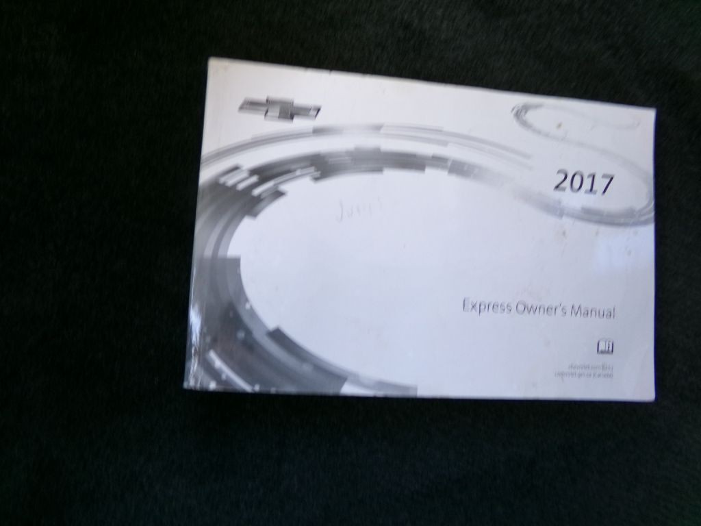 2017 Chevrolet Express Image 27