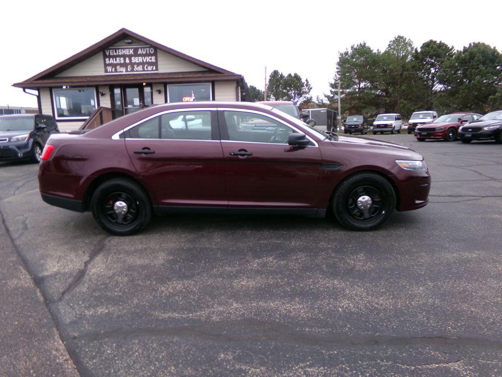 2017 Ford Taurus Image 2