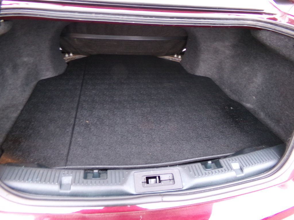 2017 Ford Taurus Image 29