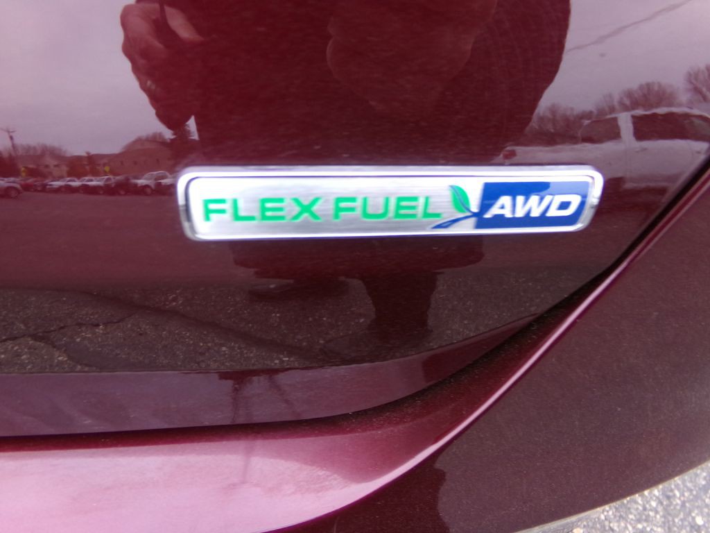 2017 Ford Taurus Image 38