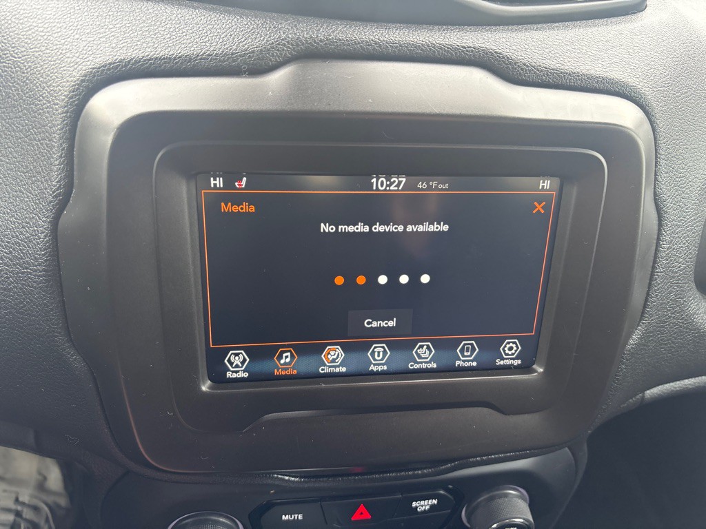 2019 Jeep Renegade Image 17