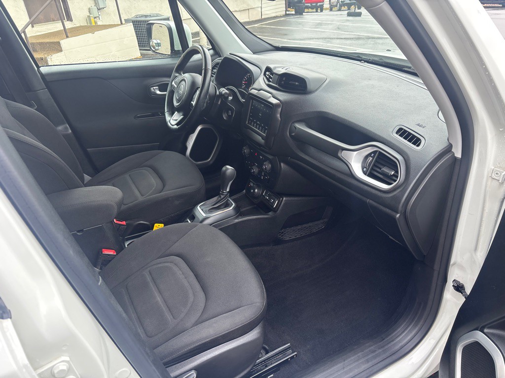 2019 Jeep Renegade Image 33