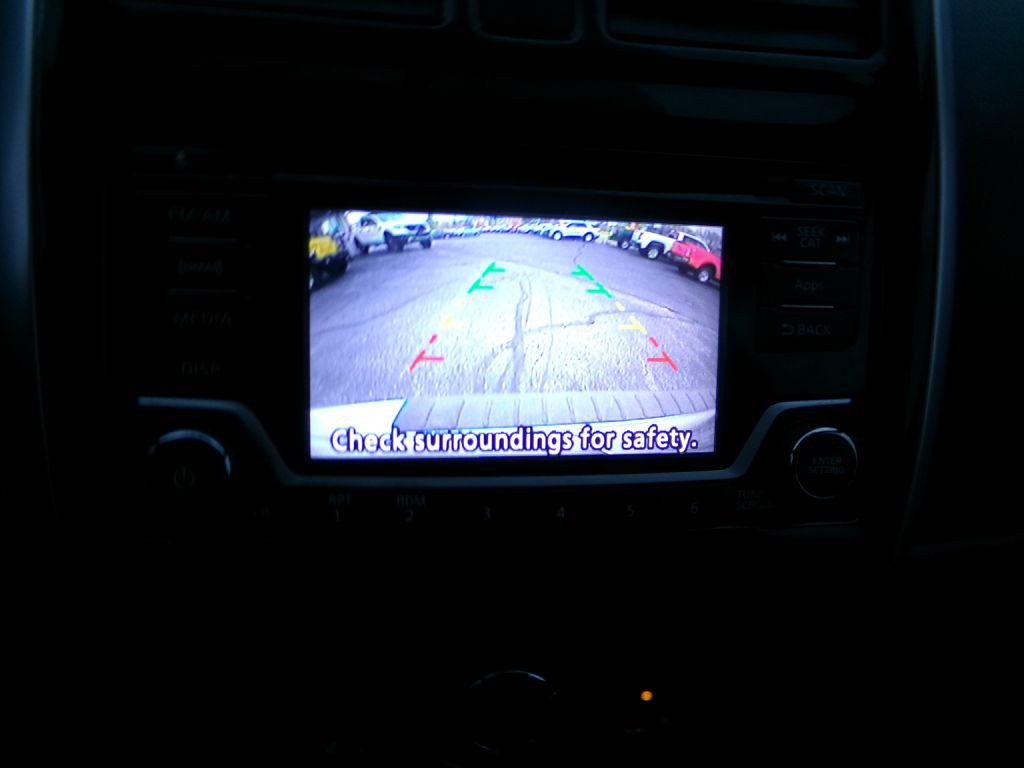 2015 Nissan Versa Image 21