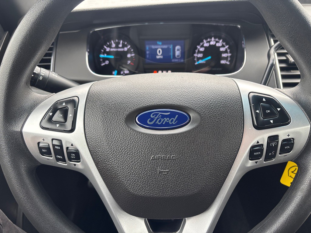 2017 Ford Taurus Image 14