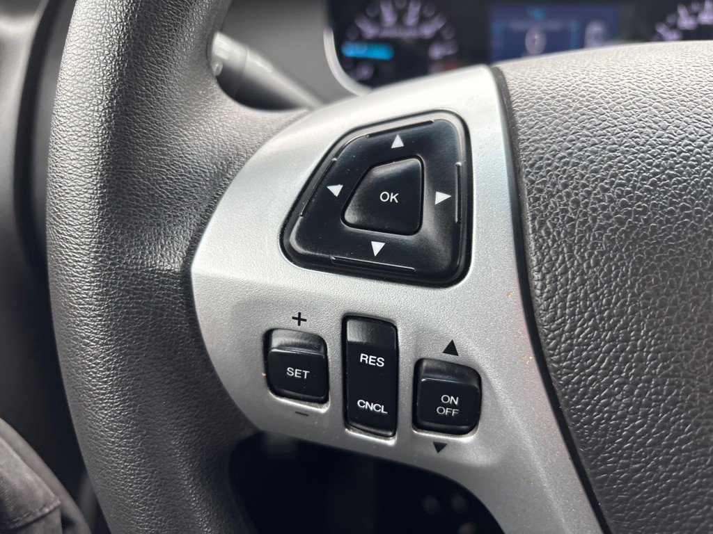 2017 Ford Taurus Image 15