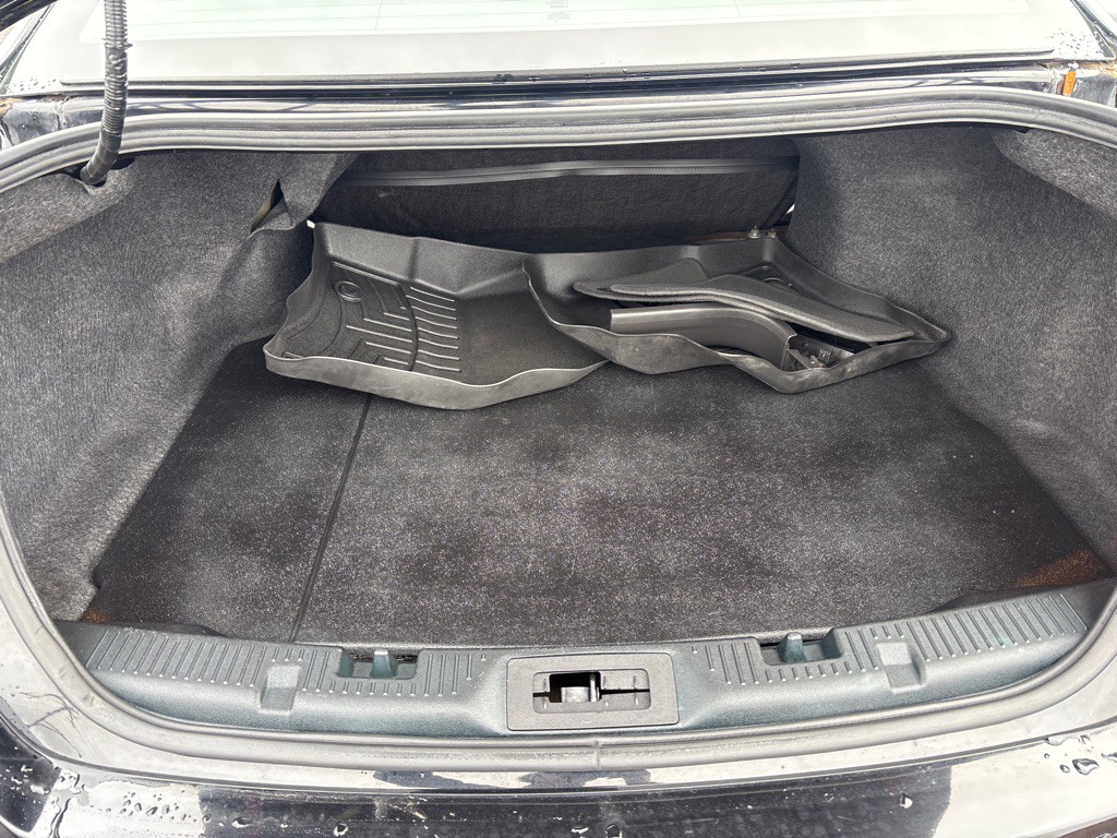 2017 Ford Taurus Image 25