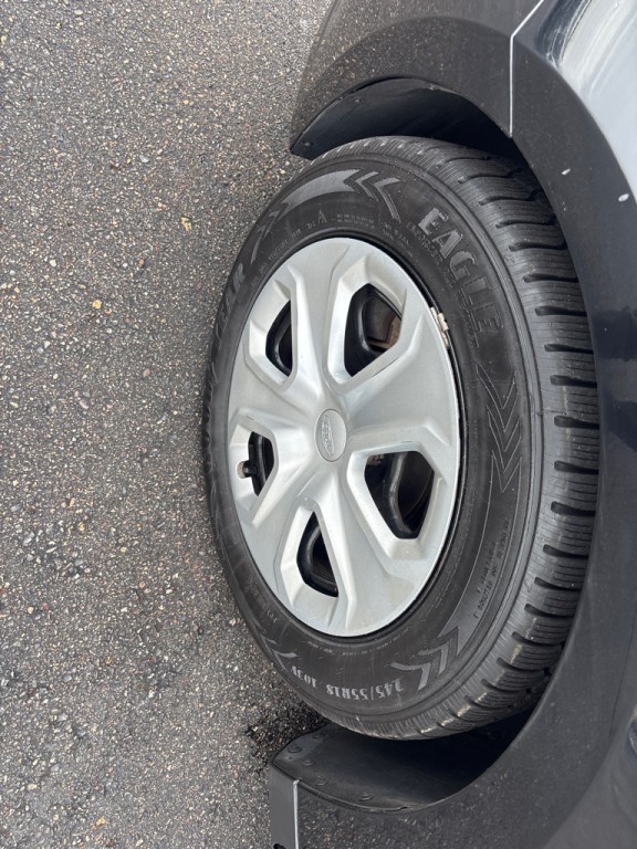 2017 Ford Taurus Image 30