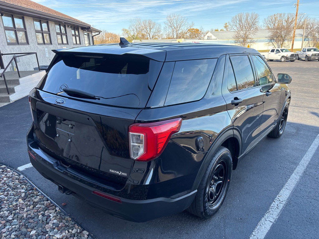 2020 Ford Explorer Image 3