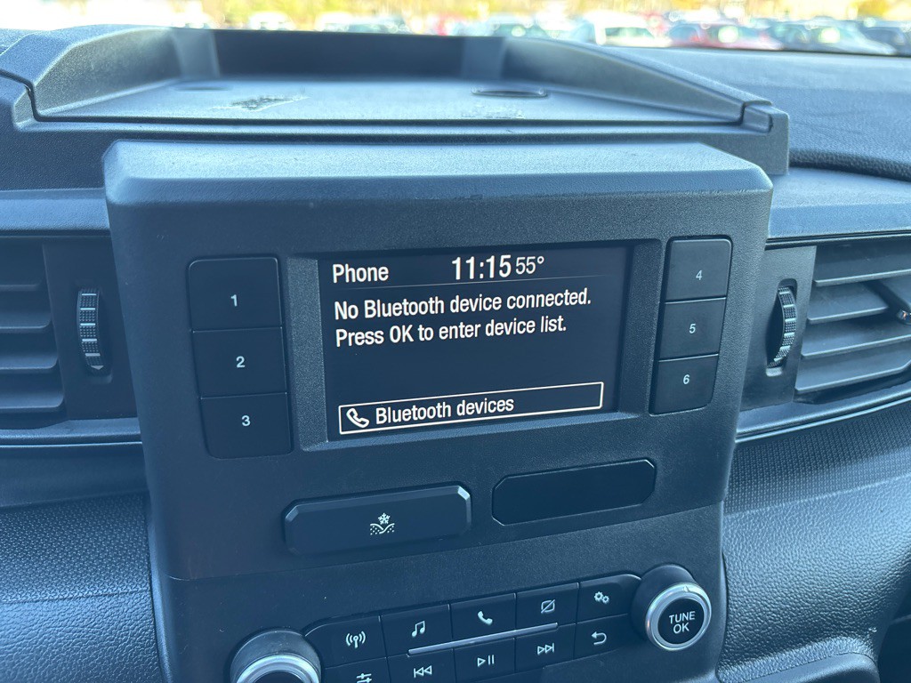 2020 Ford Explorer Image 21