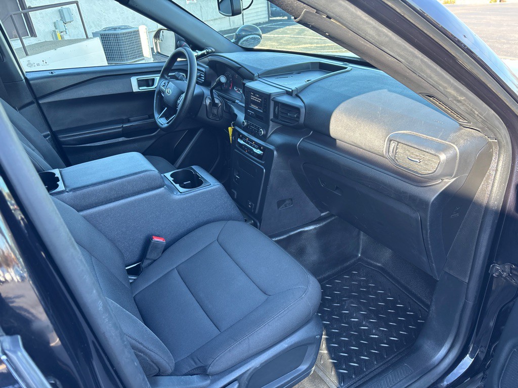 2020 Ford Explorer Image 30