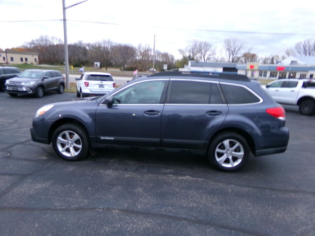 2014 Subaru Outback Image 7