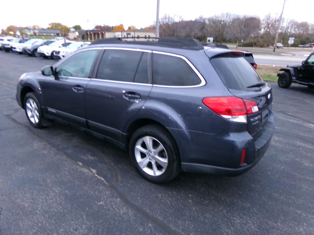 2014 Subaru Outback Image 8
