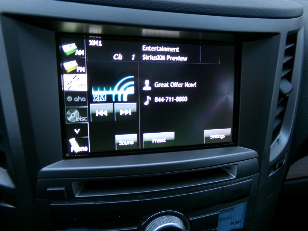 2014 Subaru Outback Image 18