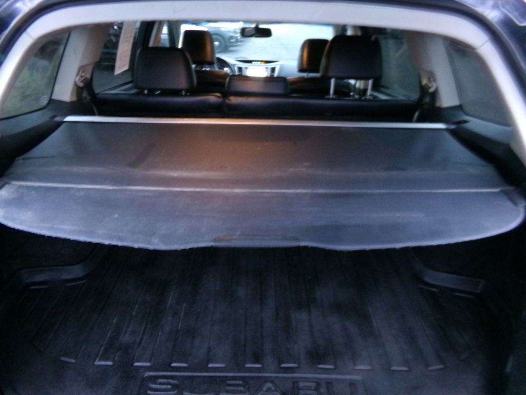 2014 Subaru Outback Image 37
